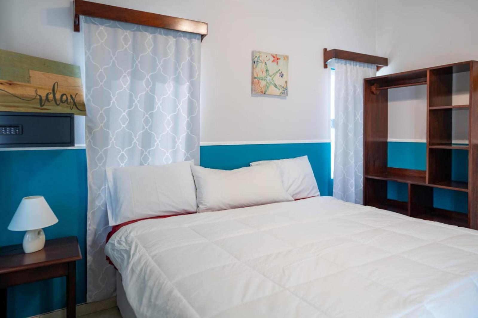 Island Magic Villas Caye Caulker Bagian luar foto