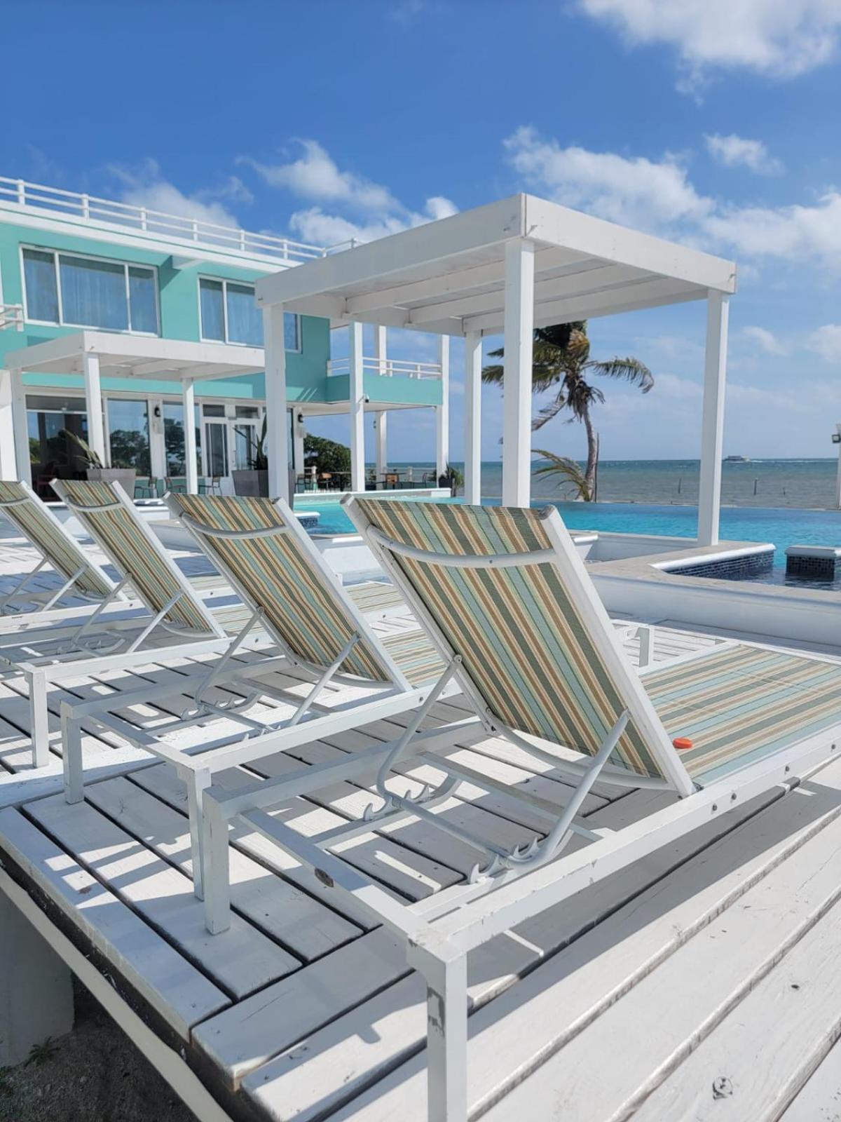 Island Magic Villas Caye Caulker Bagian luar foto