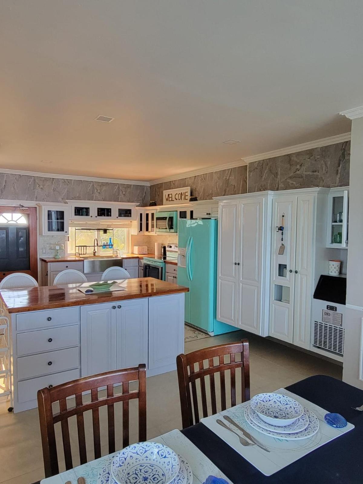 Island Magic Villas Caye Caulker Bagian luar foto