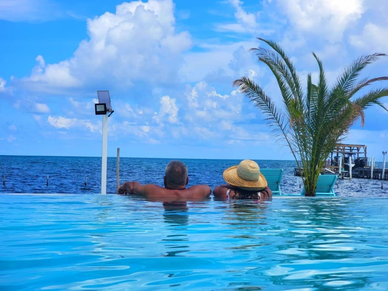 Island Magic Villas Caye Caulker Bagian luar foto